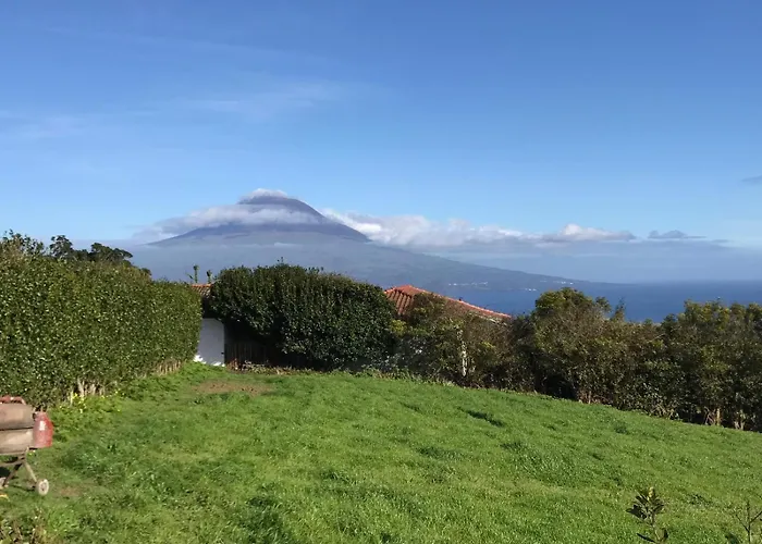 A Casa Do Vale בית נופש Flamengos (Faial)
