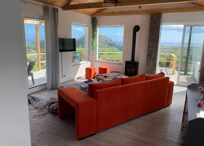 בית נופש A Casa Do Vale Flamengos (Faial)